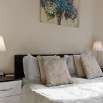 The Nook - Quaint Victorian With Free Parking *