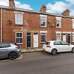 The Nook - Quaint Victorian With Free Parking Apartment