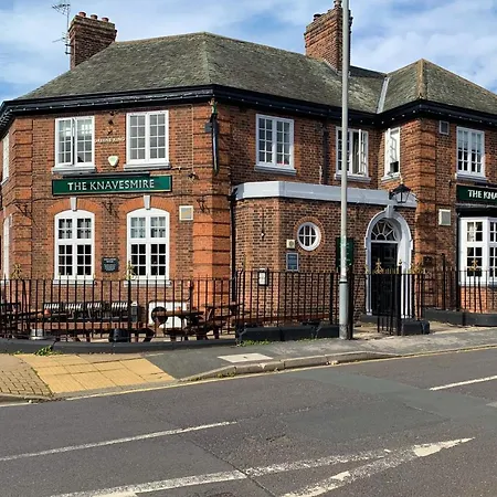 The Victoria - Quaint Victorian With Free Parking York