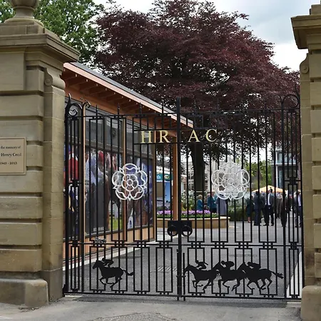 Apartament The Victoria - Quaint Victorian With Free Parking