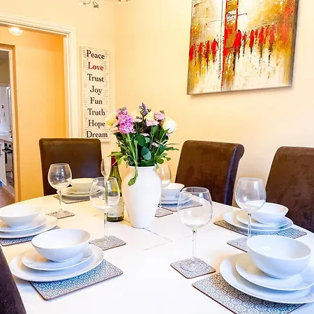 The Victoria - Quaint Victorian With Free Parking Apartament York