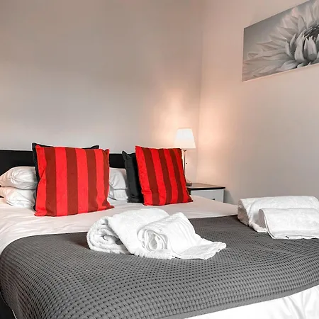 The Victoria - Quaint Victorian With Free Parking Apartament York