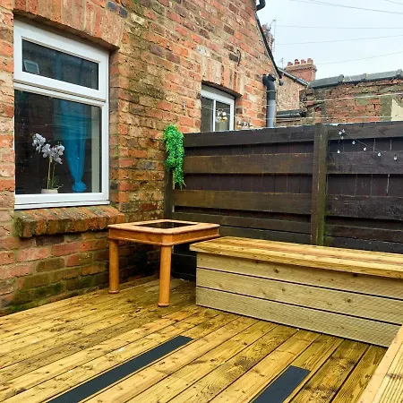 Apartman The Nook - Quaint Victorian With Free Parking